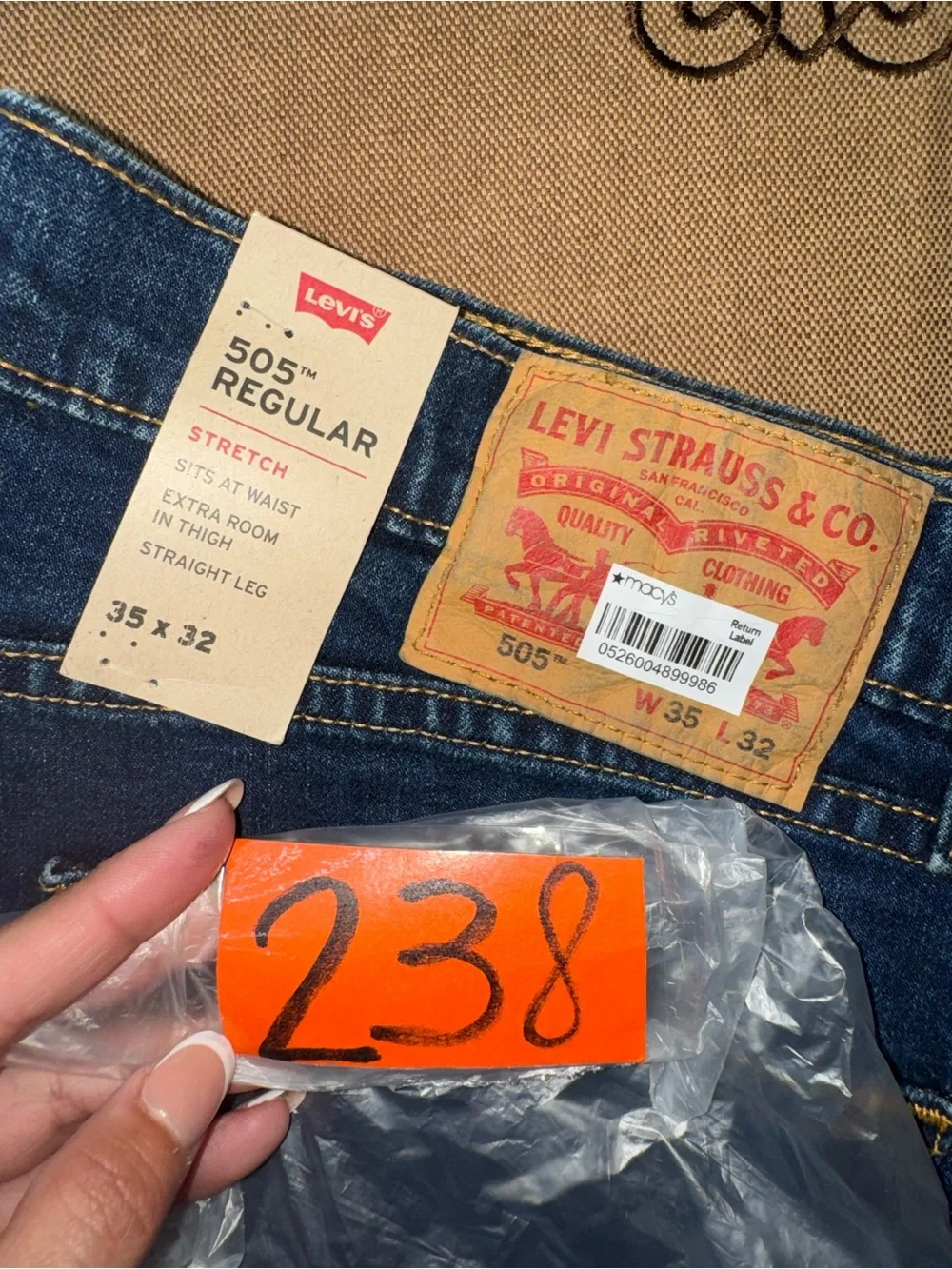 Levis 505 Regular Extra Room In Thigh Straight Leg Jean In Blue Wash Size 35